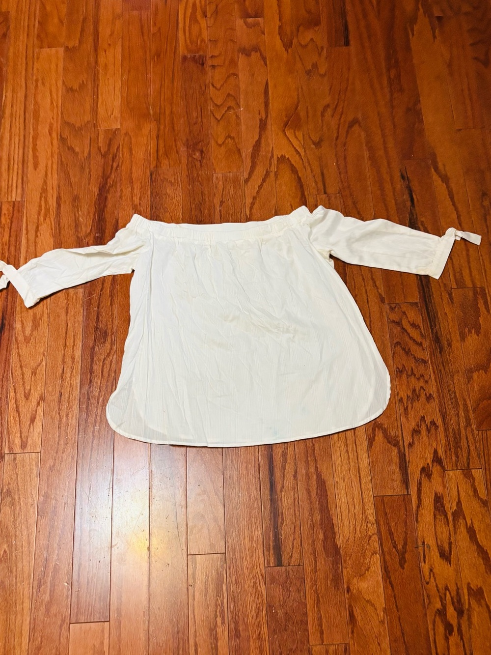 Cato White On/Off-Shoulder Women’s Blouse Size Medium NWT